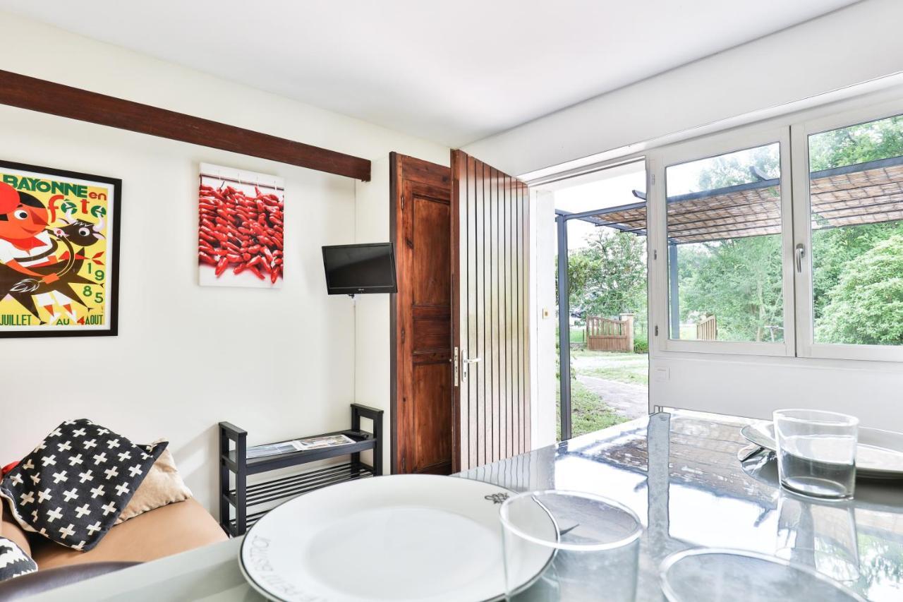 La Presque Basque Apartment